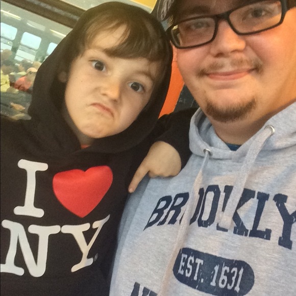 Meet your Posher, Dillon - Picture 4 of 7